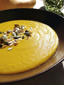 Velouté butternut pois cassés coco curry vegan