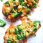 Patate douce x-trême – Quinoa, brocolis, sauce onctueuse #vegan