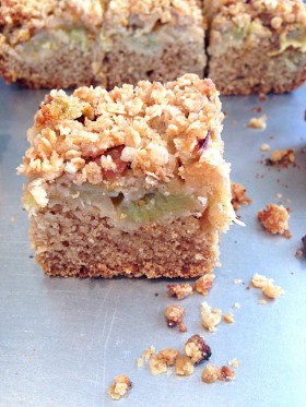 Crumble cake rhubarbe vegan végétalien