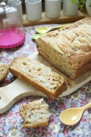 Gâteau vegan végétalien de base aux poires