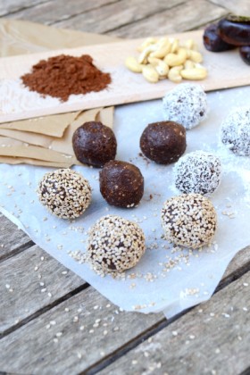 Energy balls 3 ingrédients sans gluten sans cuisson vegan