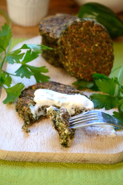 Burgers pois chiche fanes de carottes vegan végétalien