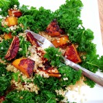 Kale, quinoa, butternut caramélisée, pécan & Chips de kale #vegan
